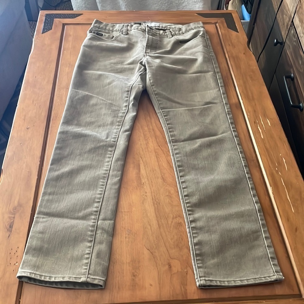 RVCA Daggers Denim Size 32